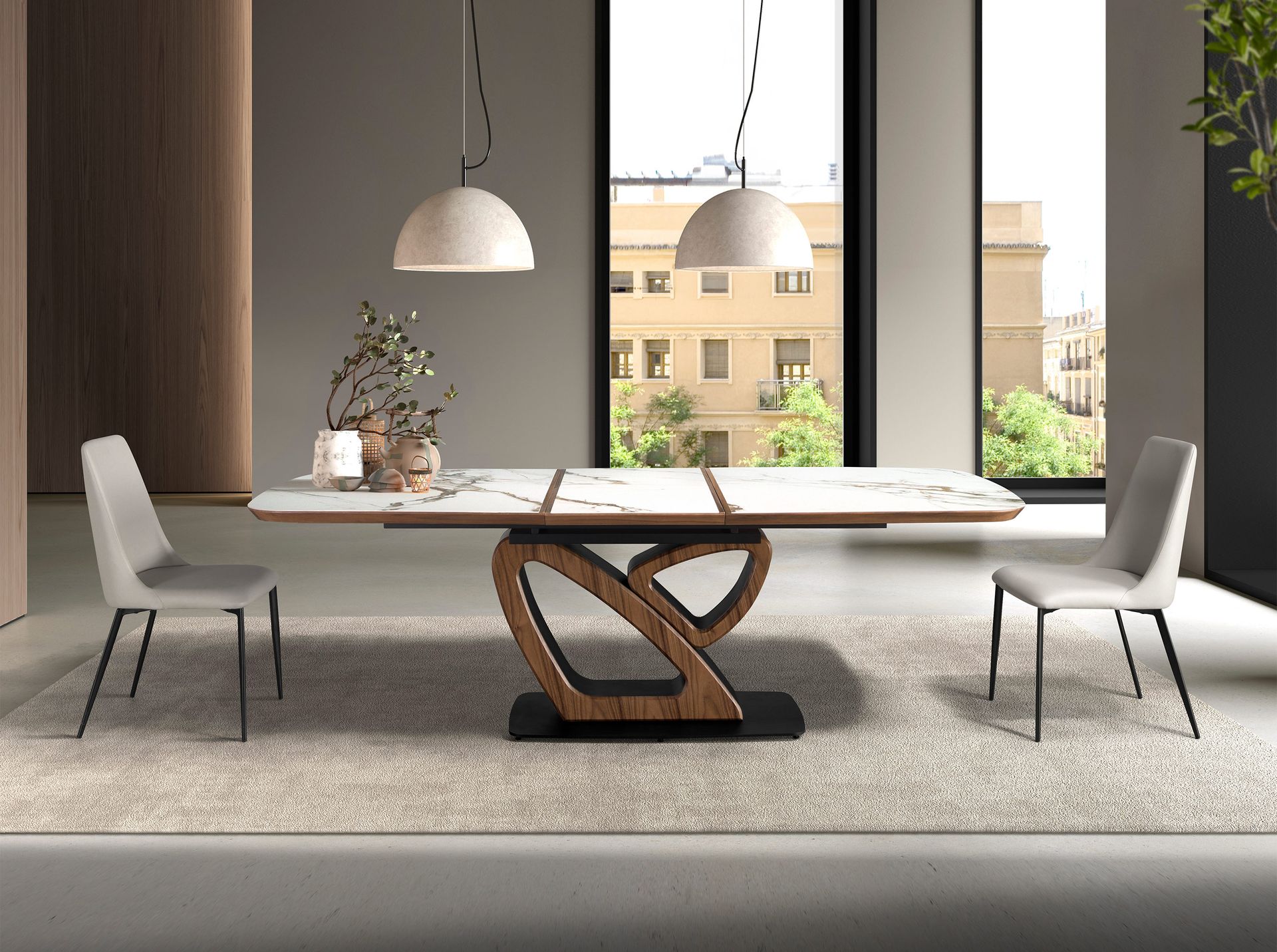Chaise en similicuir gris clair – Angel Cerdá