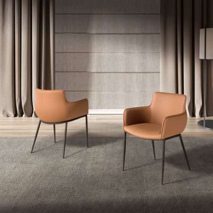 Chaise similicuir marron – Angel Cerdá