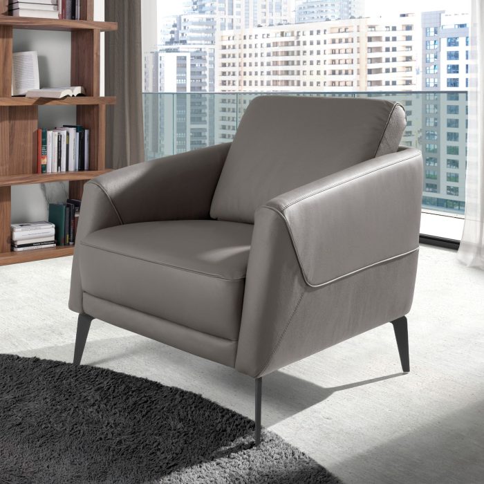 Fauteuil en cuir gris foncé – Angel Cerdá Fauteuil en cuir gris foncé – Angel Cerdá