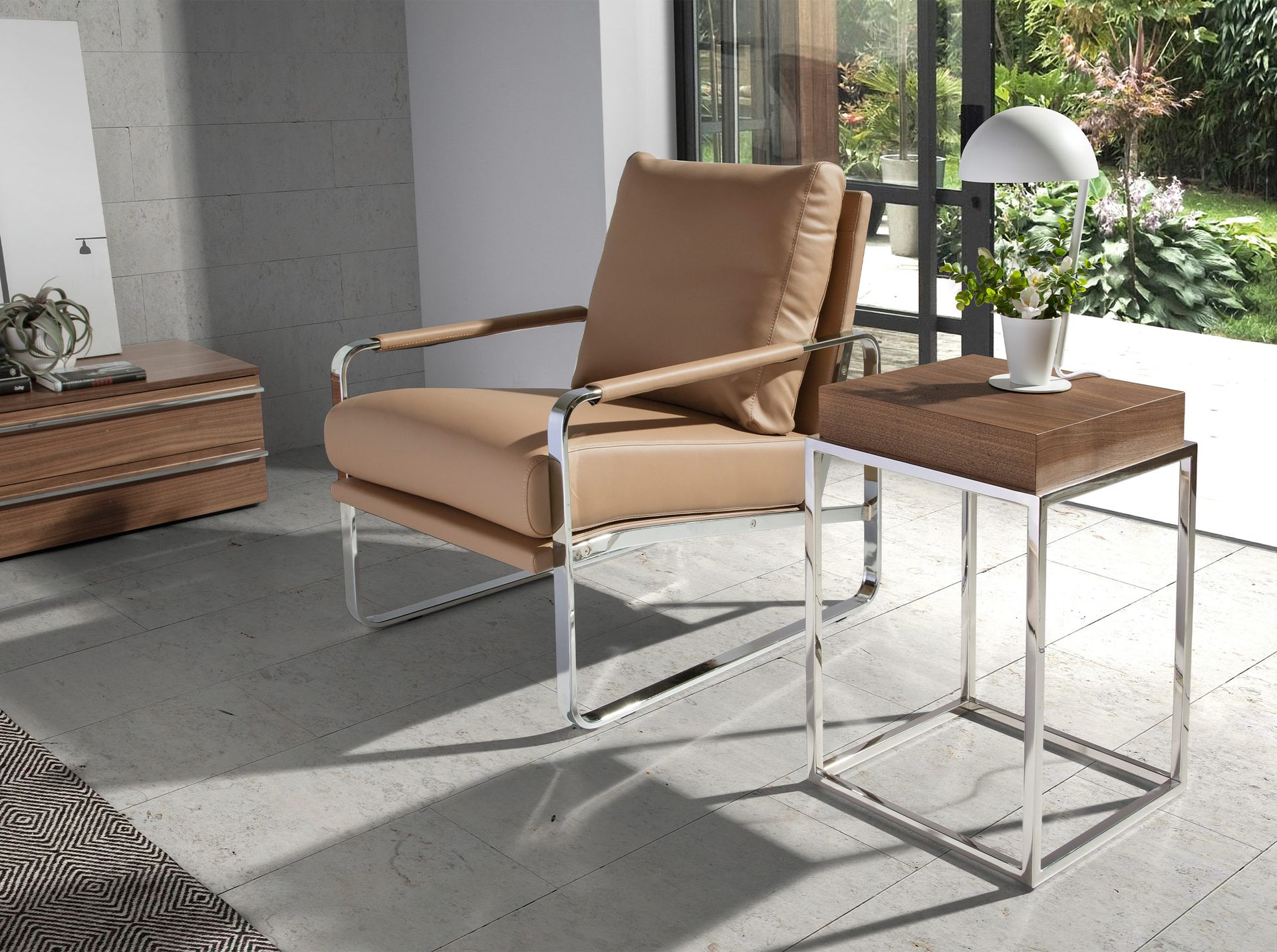 Fauteuil en similicuir taupe – Angel Cerdá